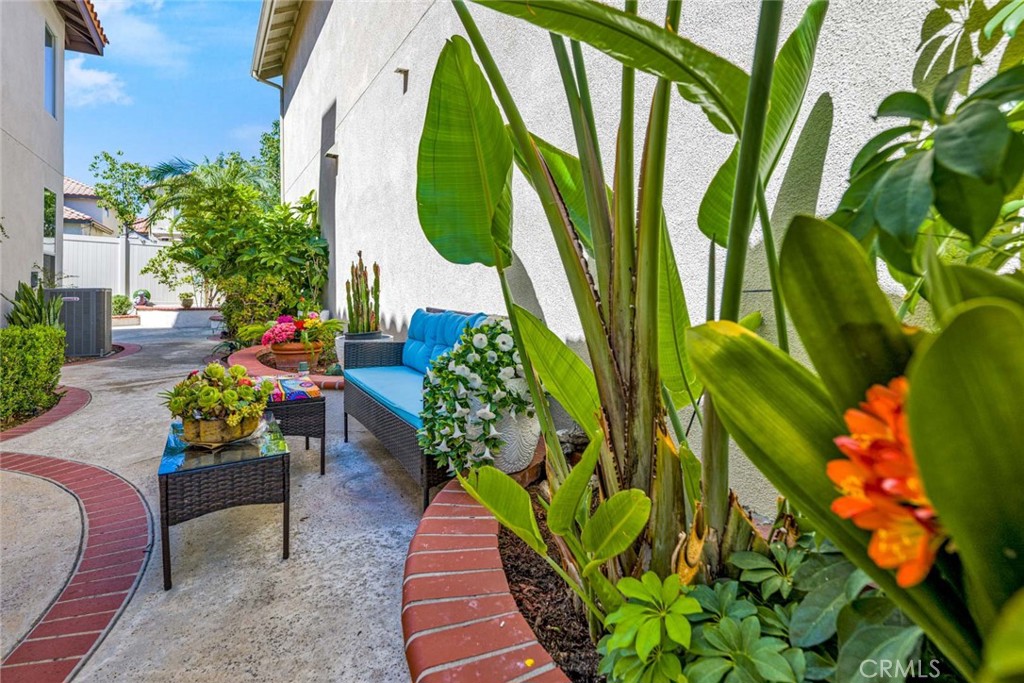 7 Via Encanto, Rancho Santa Margarita CA 92688 - photo 6