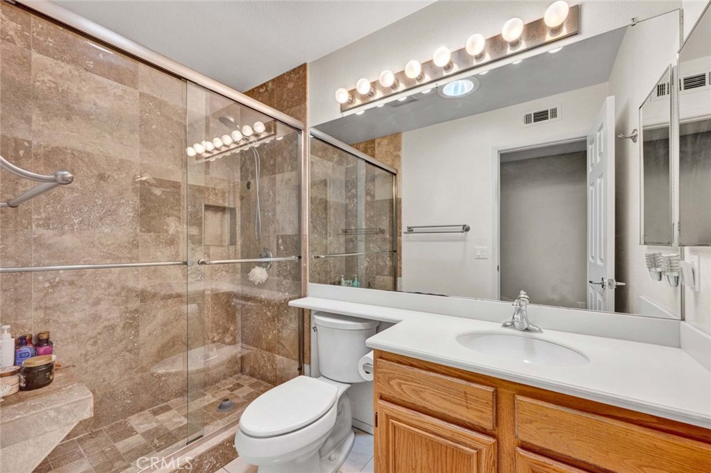 Upstairs 2nd Bathroom - 7 Via Encanto, Rancho Santa Margarita CA 92688 - photo 27