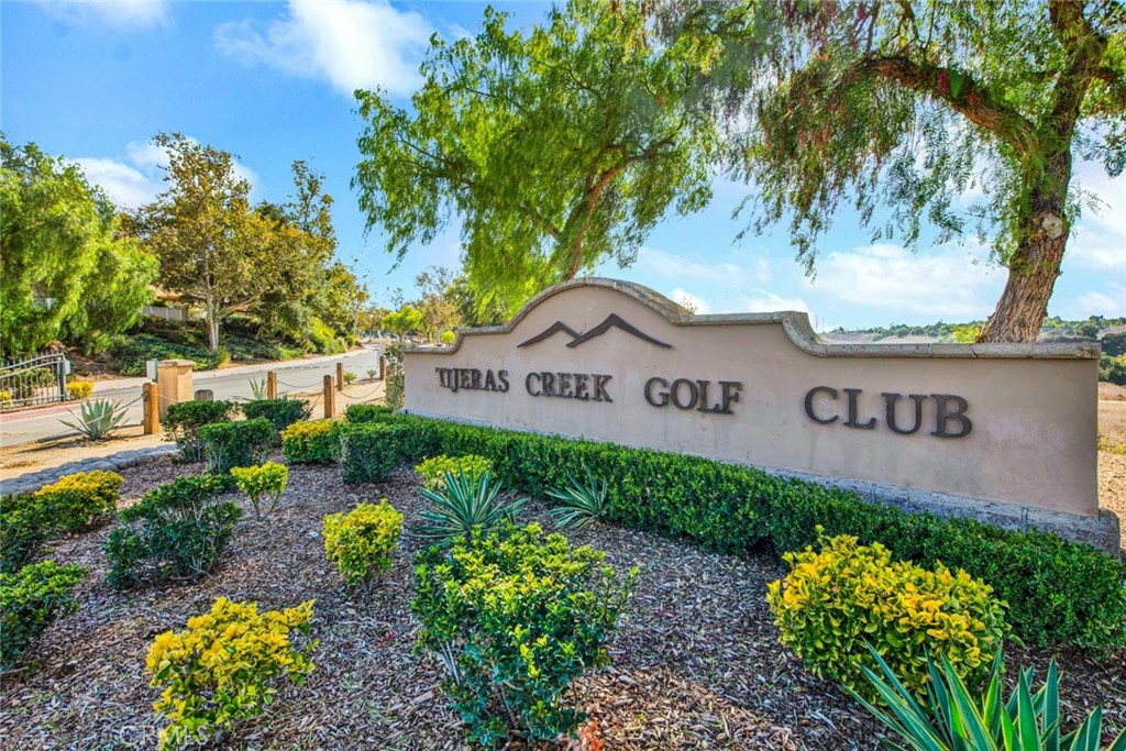 7 Via Encanto, Rancho Santa Margarita CA 92688 - photo 42
