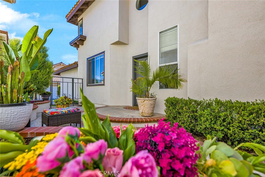 Welcome To 7 Via Encanto, RSM - 7 Via Encanto, Rancho Santa Margarita CA 92688 - photo 1