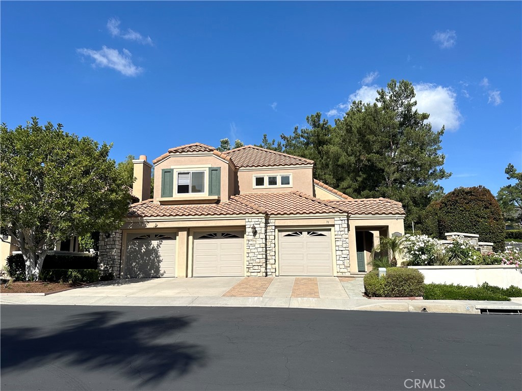76 Hillrise, Rancho Santa Margarita CA 92679 - photo 1
