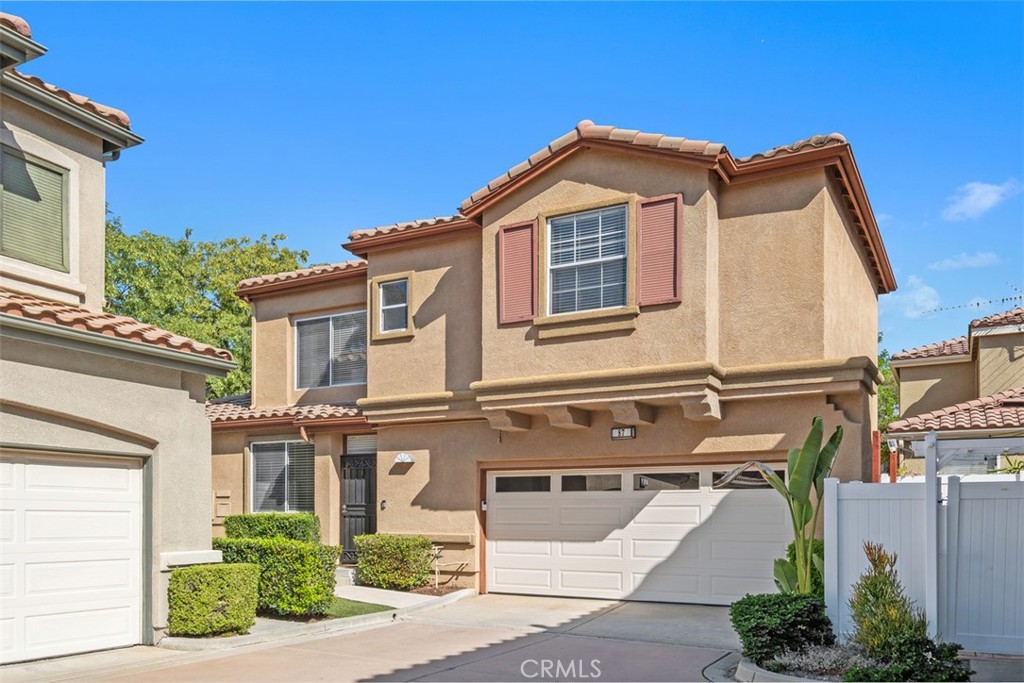 Located on a private cul-de-sac - 87 Calle De Felicidad, Rancho Santa Margarita CA 92688 - photo 1