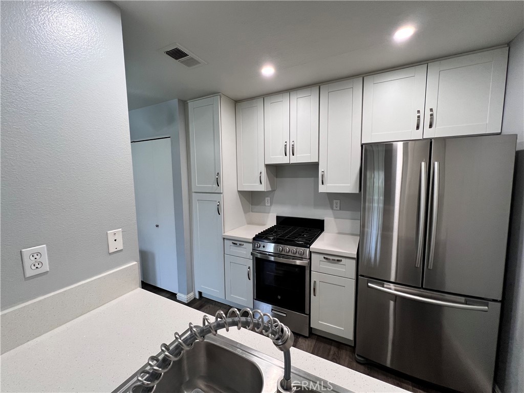 89 Via Cresta, Rancho Santa Margarita CA 92688 - photo 1