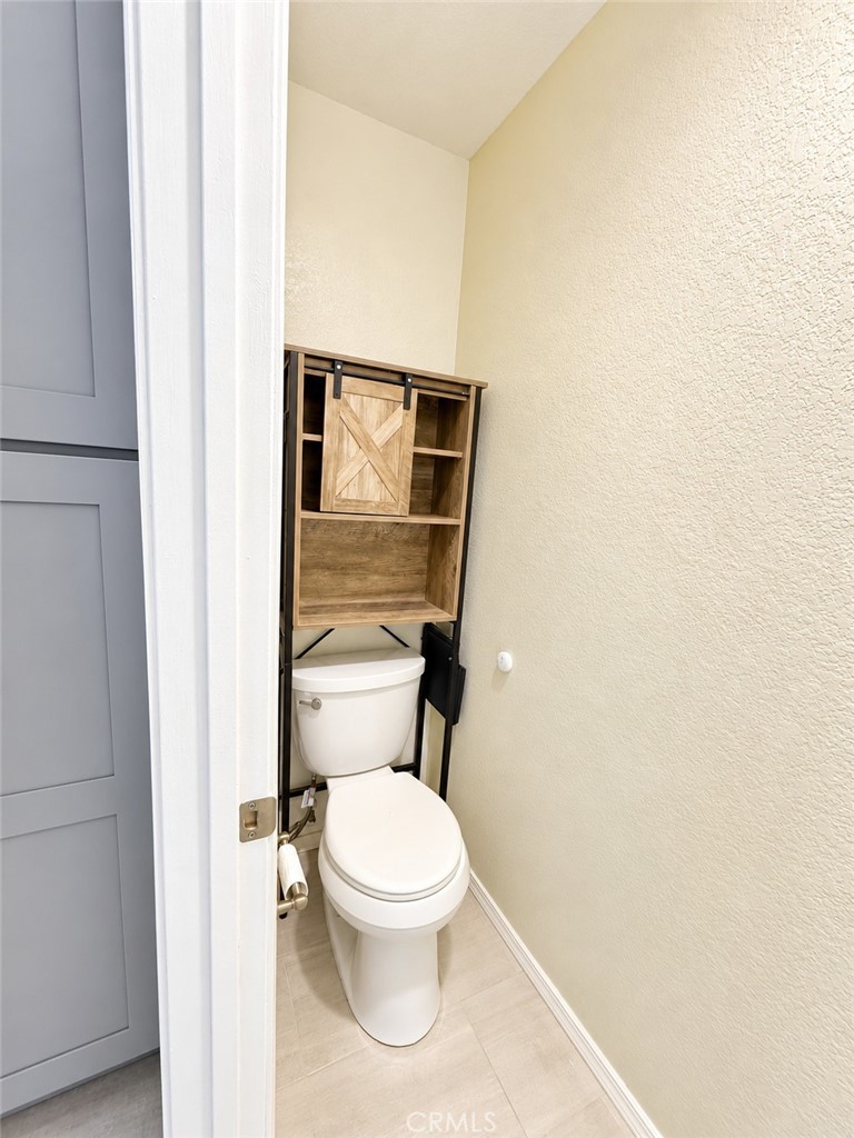 Enclosed toilet area - 9 De Lino, Rancho Santa Margarita CA 92688 - photo 24