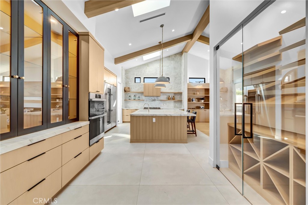 Kitchen - 11444 Harrisburg Road, Rossmoor CA 90720 - photo 4
