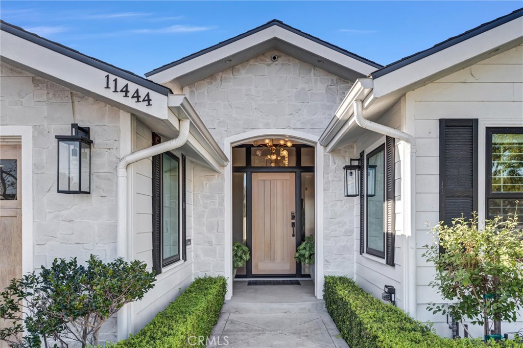 front of house - 11444 Harrisburg Road, Rossmoor CA 90720 - photo 57