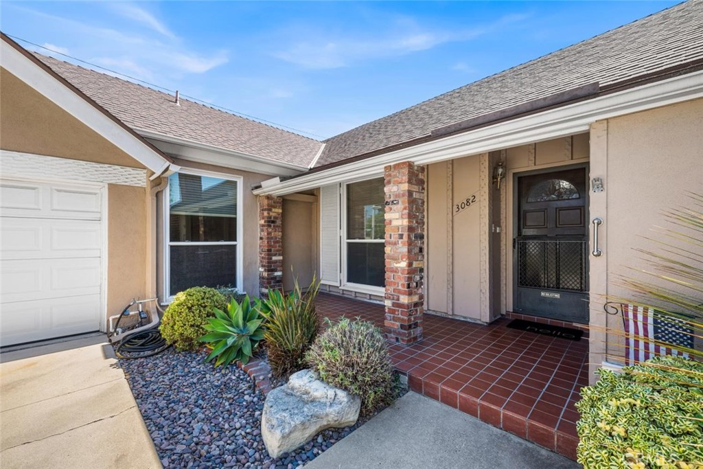 3082 Brimhall Drive, Rossmoor CA 90720 - photo 5