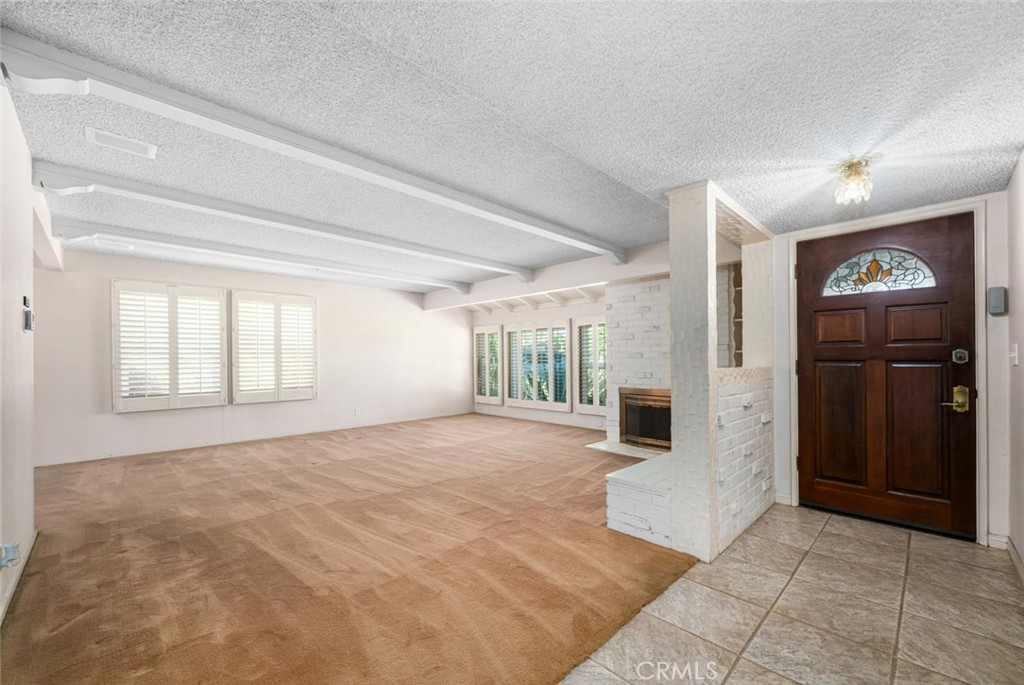 Bring your vision to make this your dream home! Lots of potential! - 3082 Brimhall Drive, Rossmoor CA 90720 - photo 6