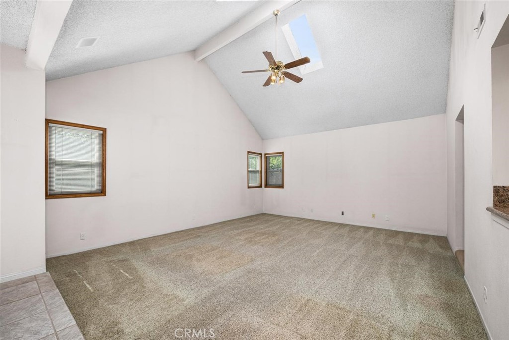 Family room w/ vaulted ceilings - 3082 Brimhall Drive, Rossmoor CA 90720 - photo 26