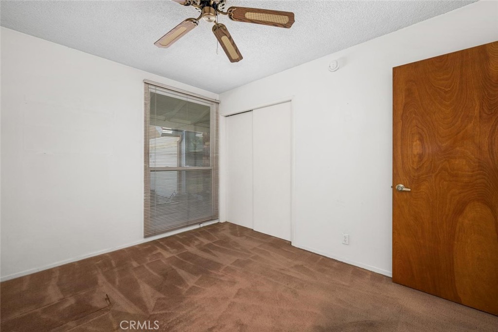 Guest bedroom - 3082 Brimhall Drive, Rossmoor CA 90720 - photo 29