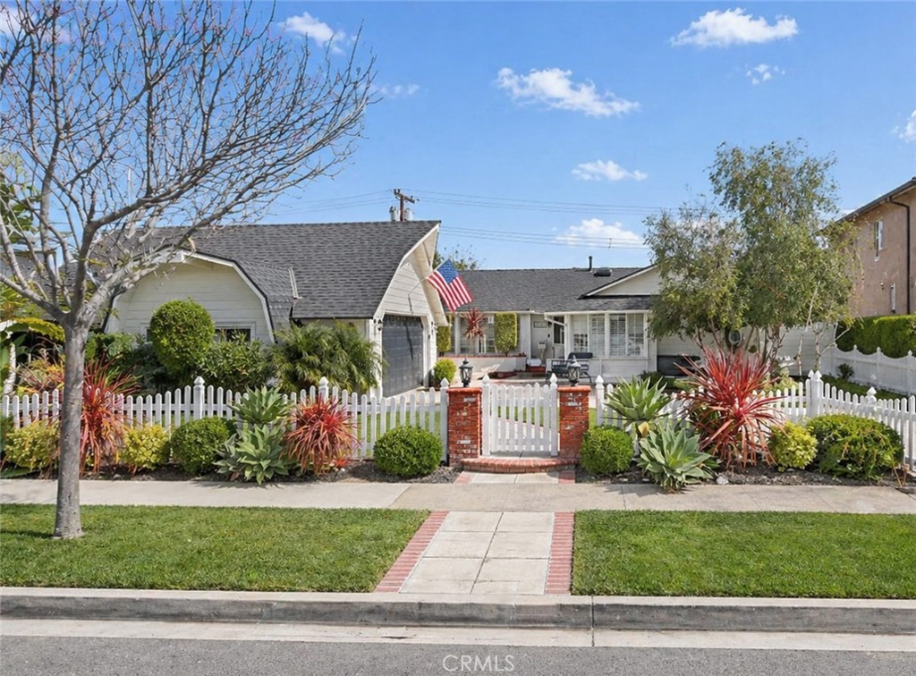3222 Blume Drive, Rossmoor CA 90720 - photo 1
