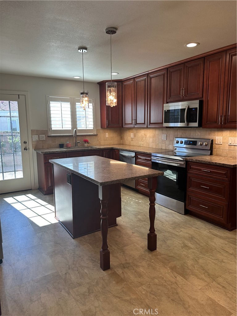 3252 Orangewood, Rossmoor CA 90720 - photo 7