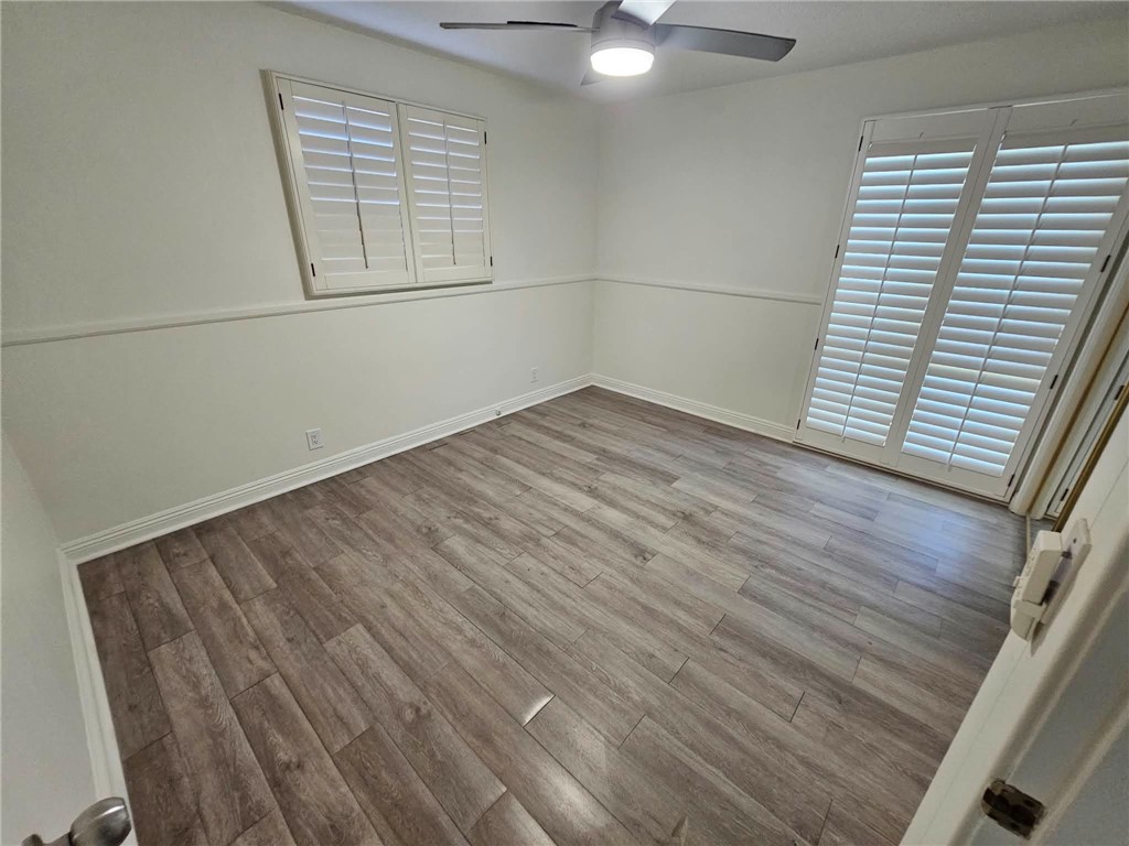 Rear 3rd Bedroom - 3252 Orangewood, Rossmoor CA 90720 - photo 31
