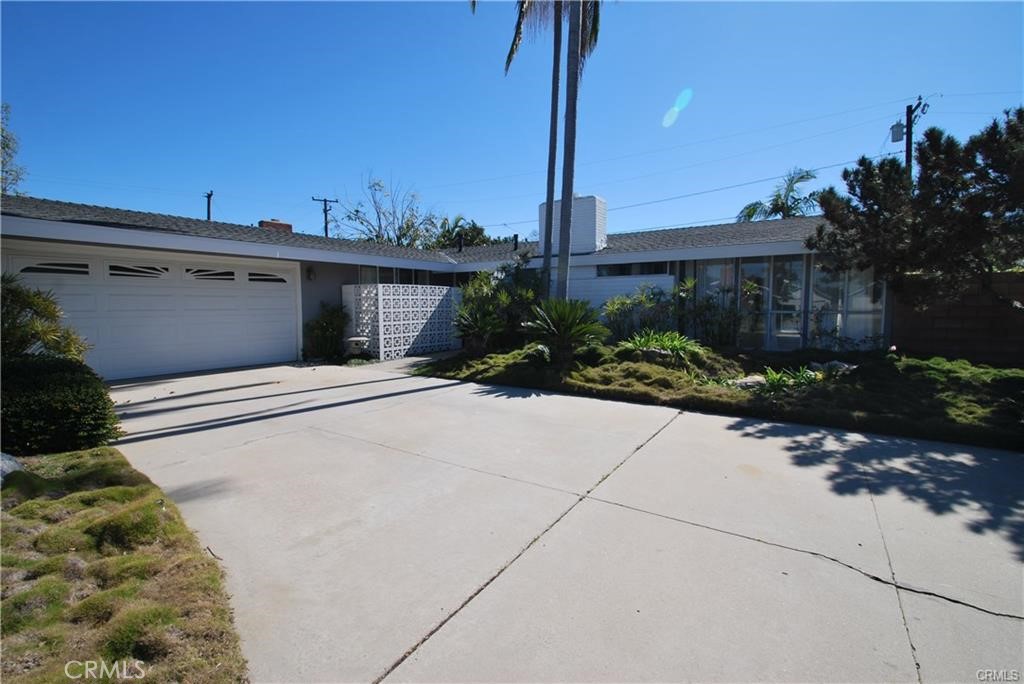 3292 Kenilworth Drive, Rossmoor CA 90720 - photo 1