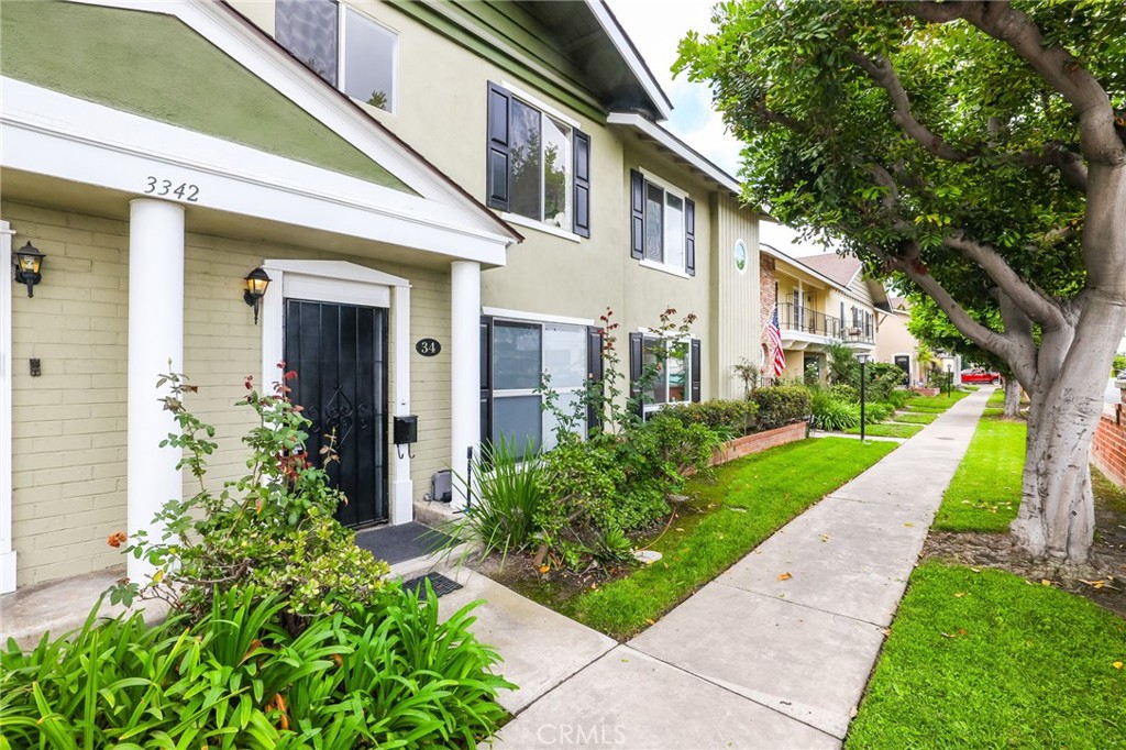 Front Door - 3342 Bradbury Road 34, Rossmoor CA 90720 - photo 1