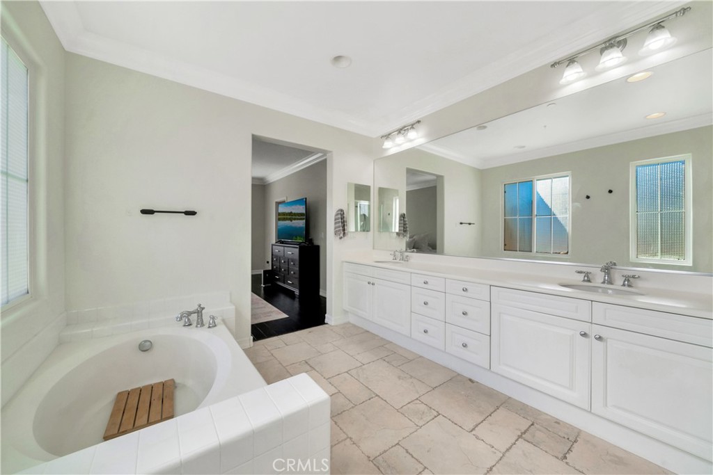 1 Via Santander, San Clemente CA 92673 - photo 33