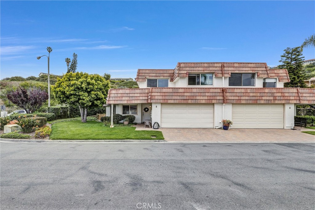 1 Vista Del Ponto 83, San Clemente CA 92672 - photo 1