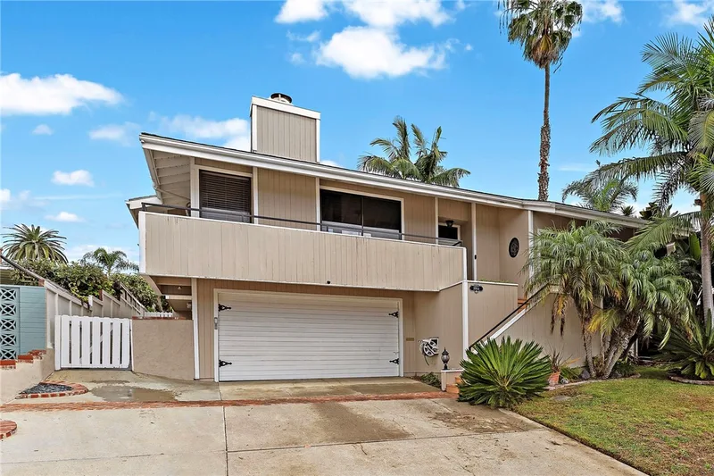 1004 Calle Toledo, San Clemente