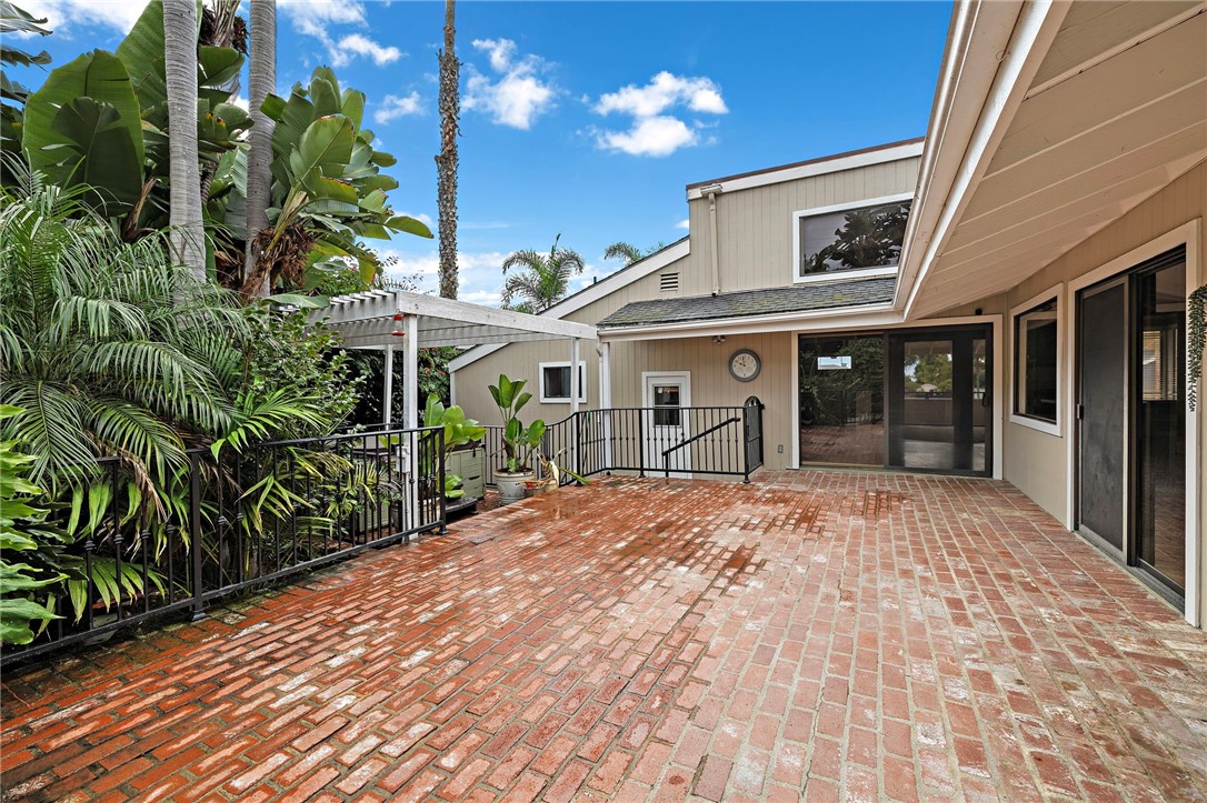 1004 Calle Toledo, San Clemente CA 92672 - photo 6