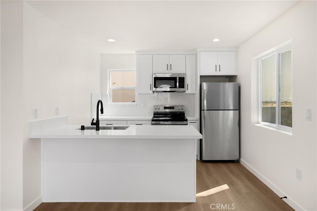 102 E Avenida San Gabriel, San Clemente CA 92672 - photo 9