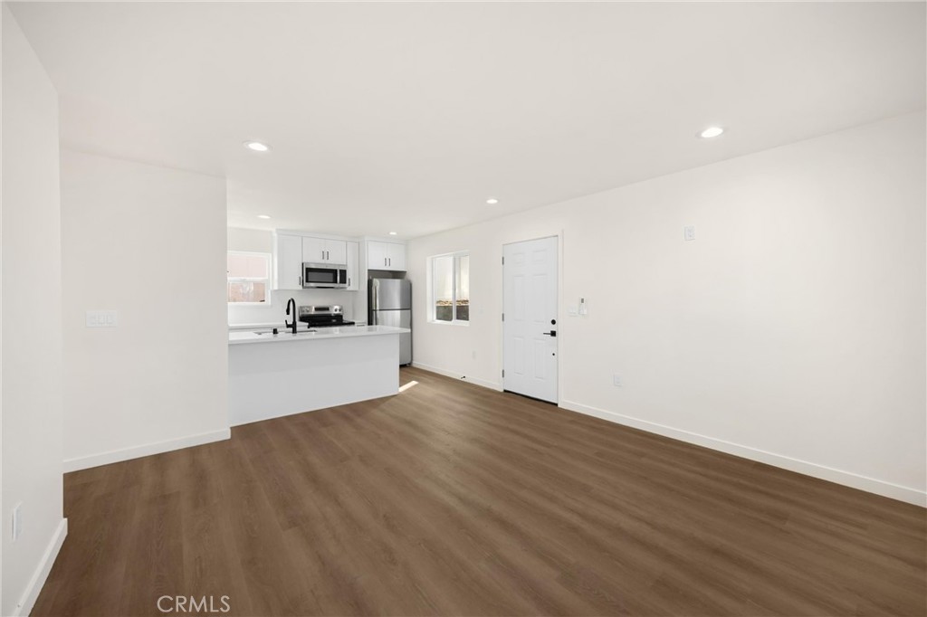 102 E Avenida San Gabriel, San Clemente CA 92672 - photo 14