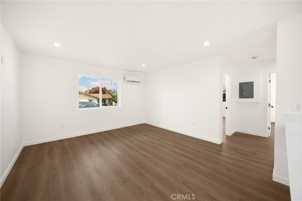 102 E Avenida San Gabriel, San Clemente CA 92672 - photo 16