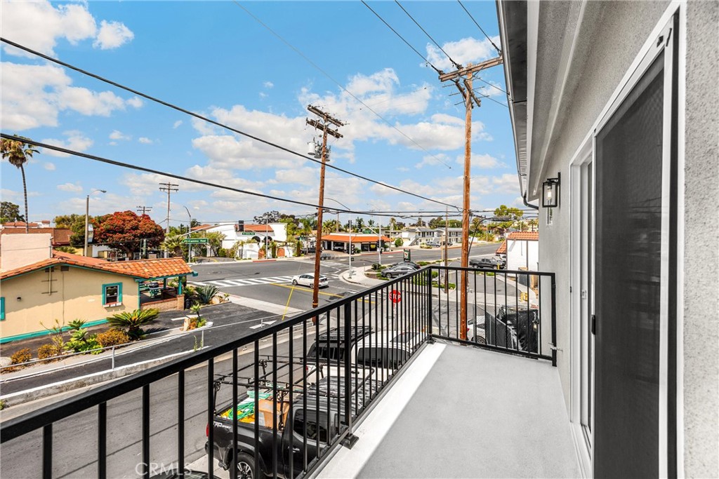 102 E Avenida San Gabriel, San Clemente CA 92672 - photo 25