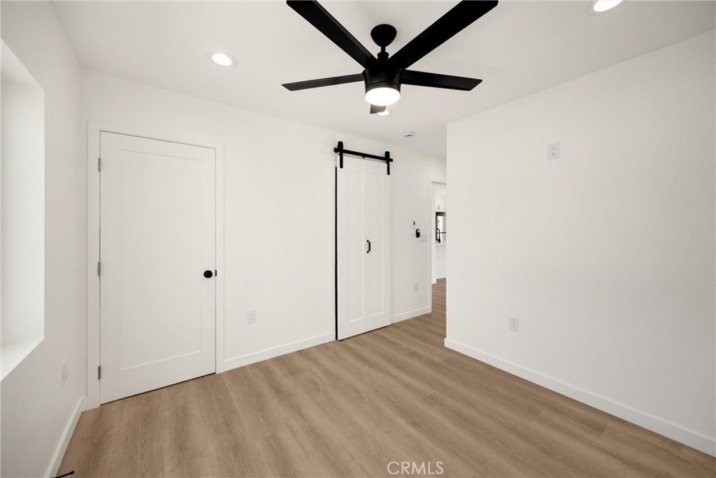 102 E Avenida San Gabriel, San Clemente CA 92672 - photo 41