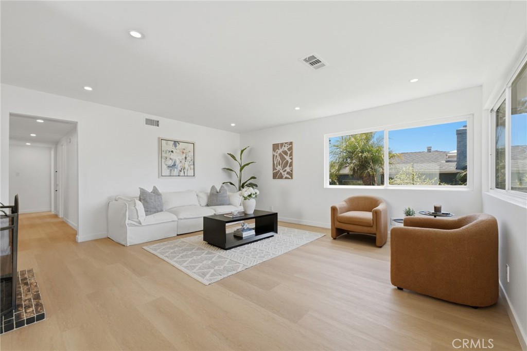 103 W Avenida Santiago, San Clemente CA 92672 - photo 8