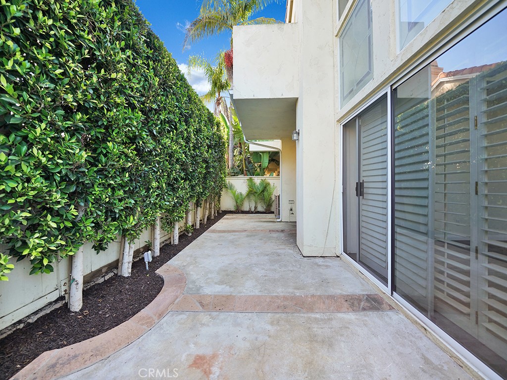 Another view of your backyard. - 1031 Via Presa, San Clemente CA 92672 - photo 28