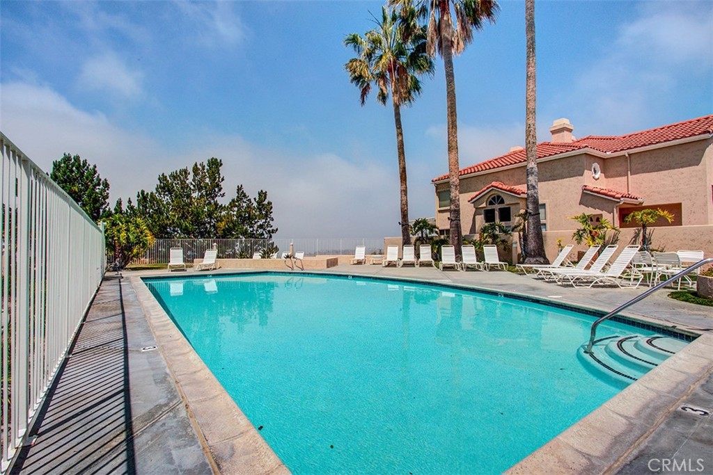 Vilamoura's private pool has ocean views. - 1031 Via Presa, San Clemente CA 92672 - photo 31