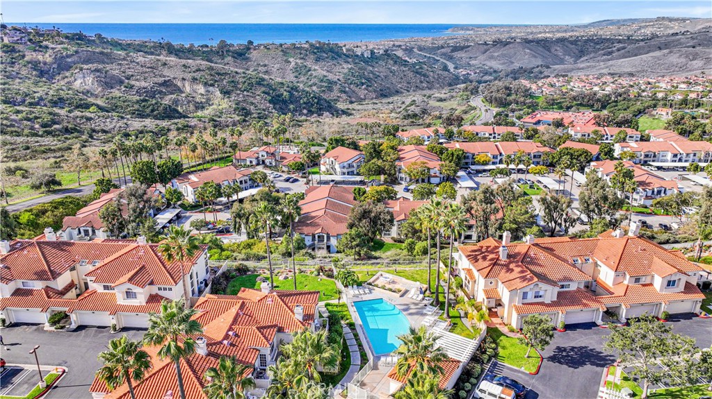 Drone photo of Vilamoura's HOA pool. - 1031 Via Presa, San Clemente CA 92672 - photo 33