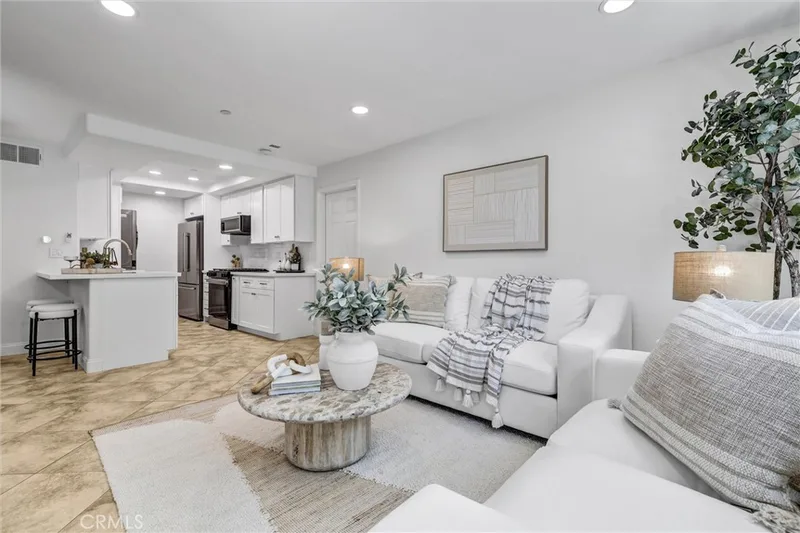 1042 Calle Del Cerro 203, San Clemente, CA 92672