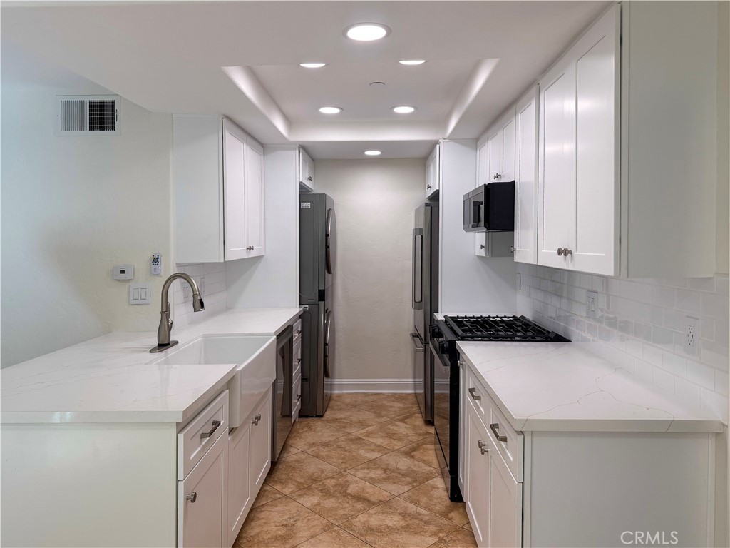 1042 Calle Del Cerro 203, San Clemente CA 92672 - photo 6