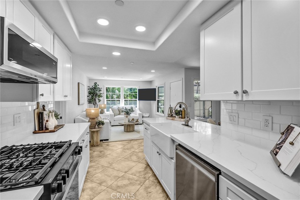 1042 Calle Del Cerro 203, San Clemente CA 92672 - photo 7