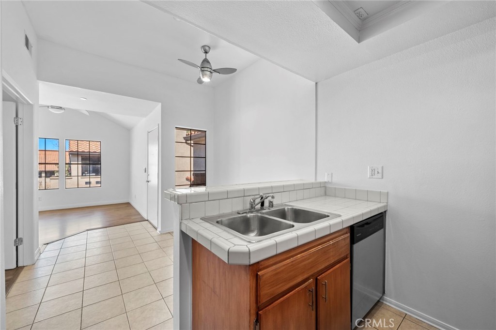 1046 Calle Del Cerro 420, San Clemente CA 92672 - photo 17