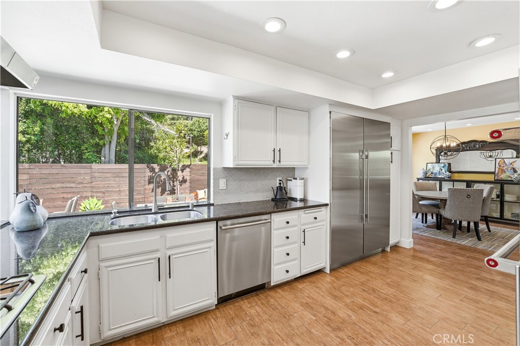 Fully Equipped Kitchen with SS Appliances, looking at gorgeous rear yard patios - 106 Avenida Mesita, San Clemente CA 92673 - photo 12