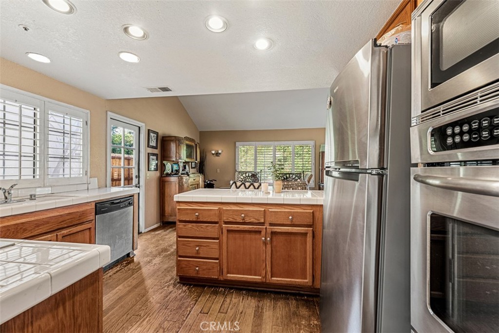106 Del Gado Road, San Clemente CA 92672 - photo 10