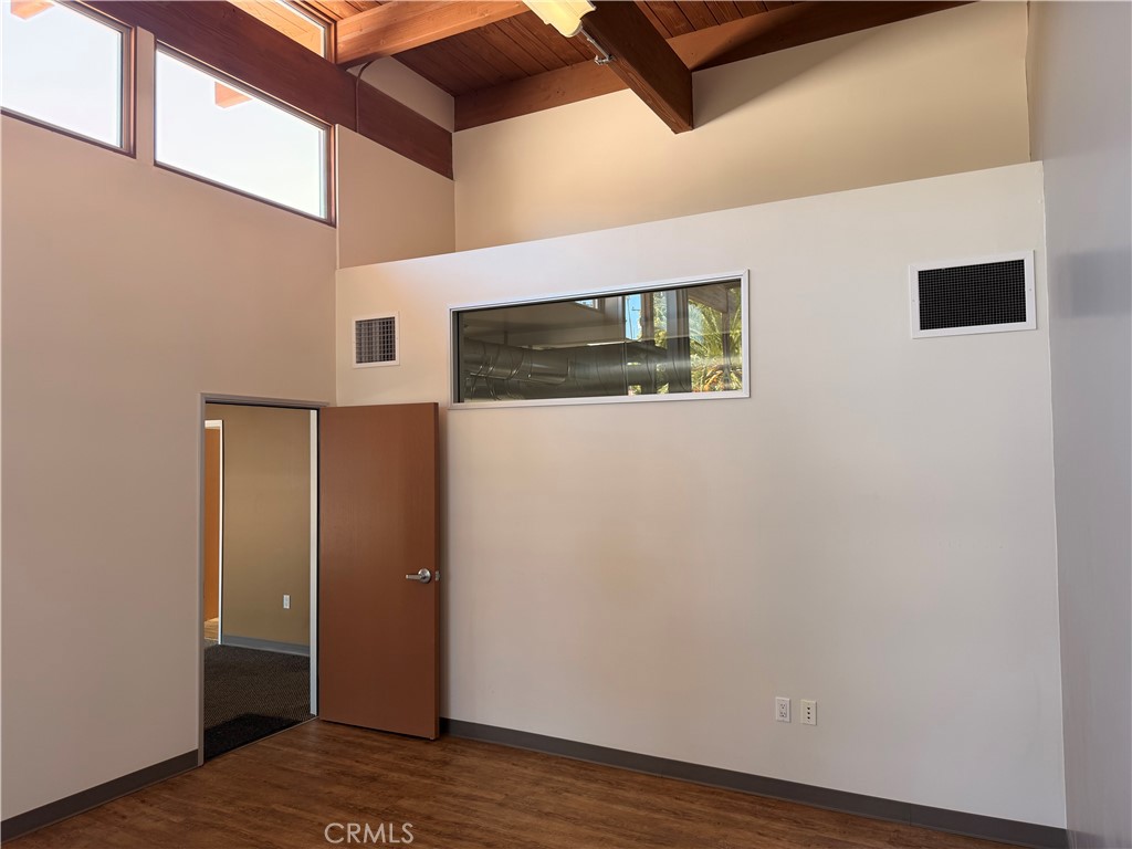 Reception or third office - 110 W Escalones A, San Clemente CA 92672 - photo 8