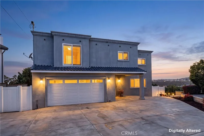 111 Revuelta Court, San Clemente