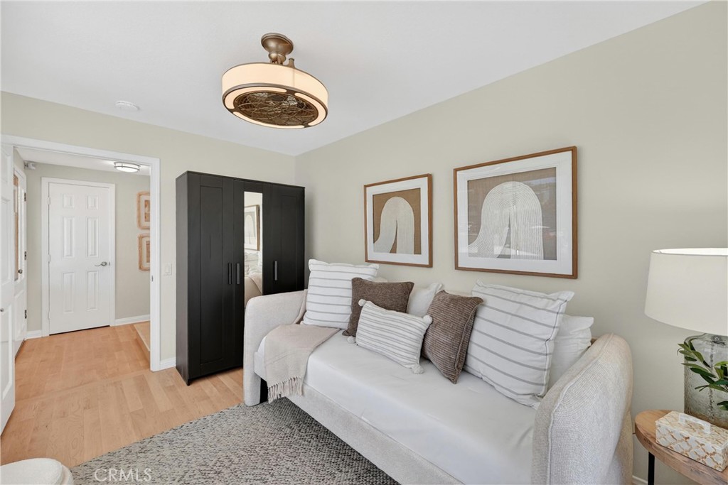 Main floor bedroom - 111 Revuelta Court, San Clemente CA 92672 - photo 17