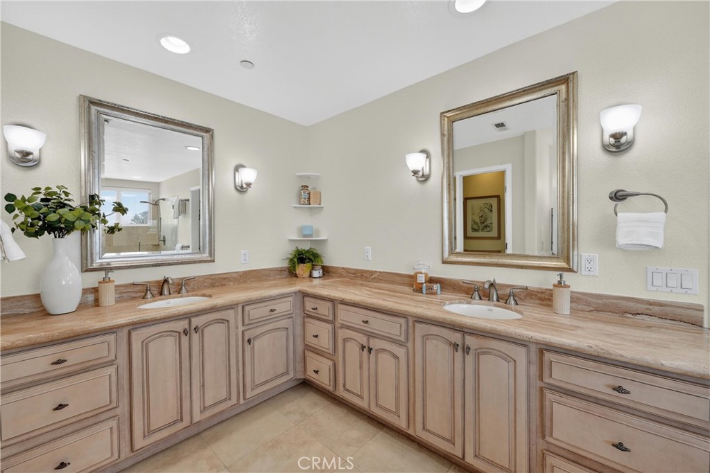 Dual vanity - primary bath - 111 Revuelta Court, San Clemente CA 92672 - photo 43