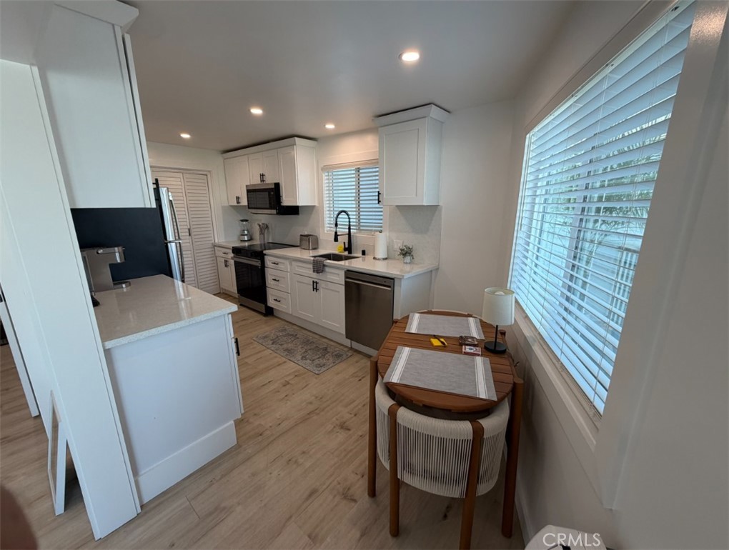 115 Capistrano F, San Clemente CA 92672 - photo 4