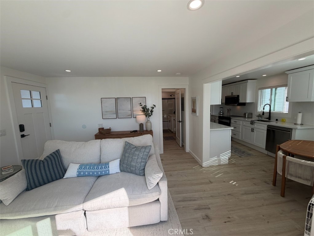 115 Capistrano F, San Clemente CA 92672 - photo 7