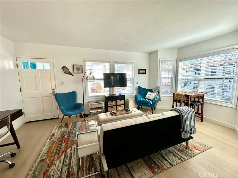 116 Avenida Serra 3, San Clemente, CA 92672
