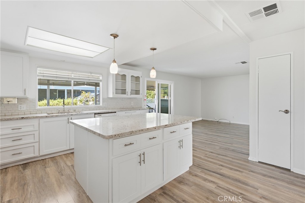 116 Mira Adelante, San Clemente CA 92673 - photo 8