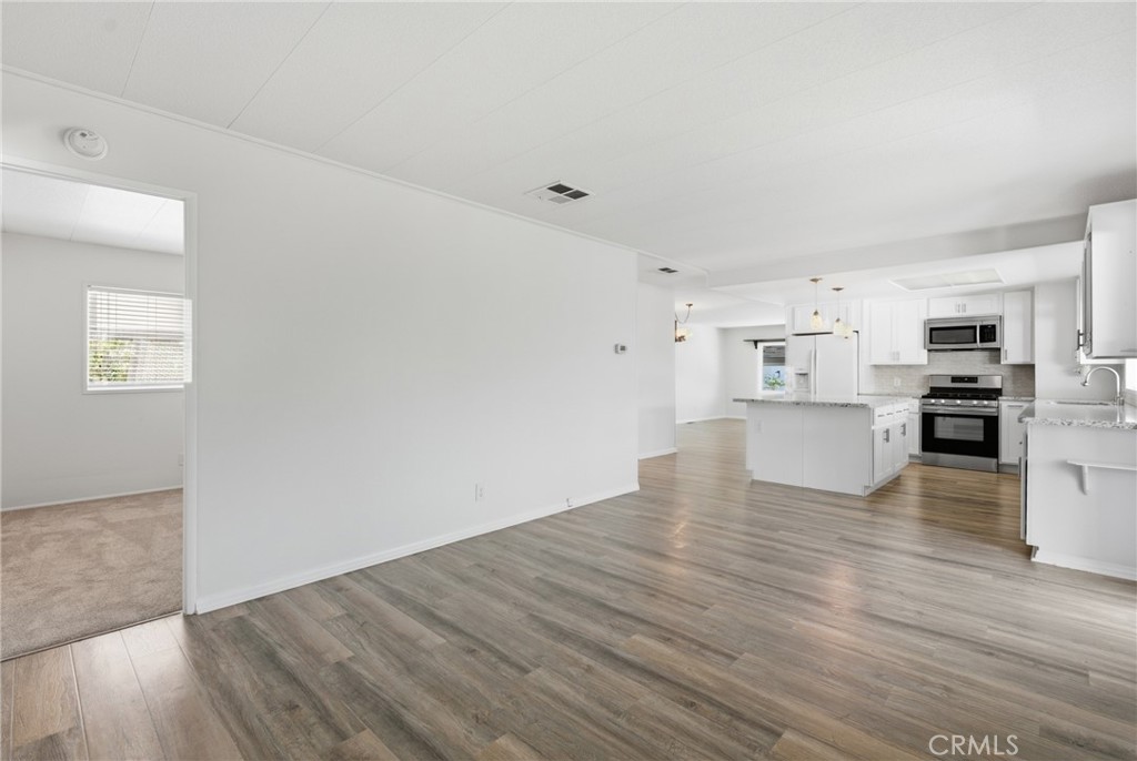 116 Mira Adelante, San Clemente CA 92673 - photo 13