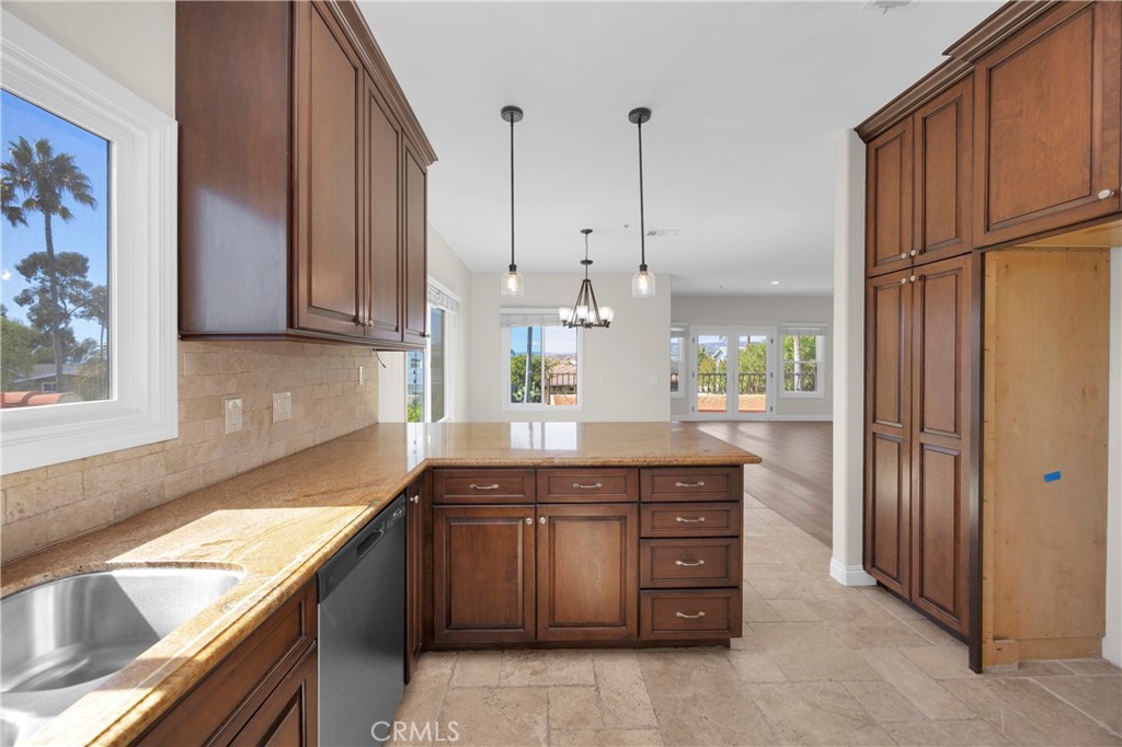 117 Avenida Pelayo, San Clemente CA 92672 - photo 26