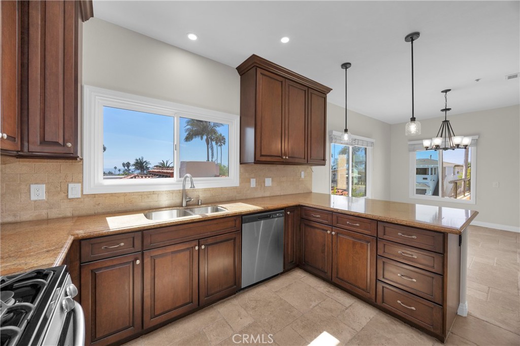 117 Avenida Pelayo, San Clemente CA 92672 - photo 27