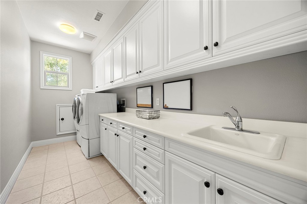 Upstairs Laundry Room - 12 Calle Altea, San Clemente CA 92673 - photo 35